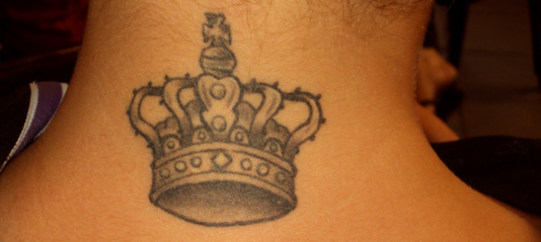 snopes-sex-trafficking-human-symbol-crown-tattoo